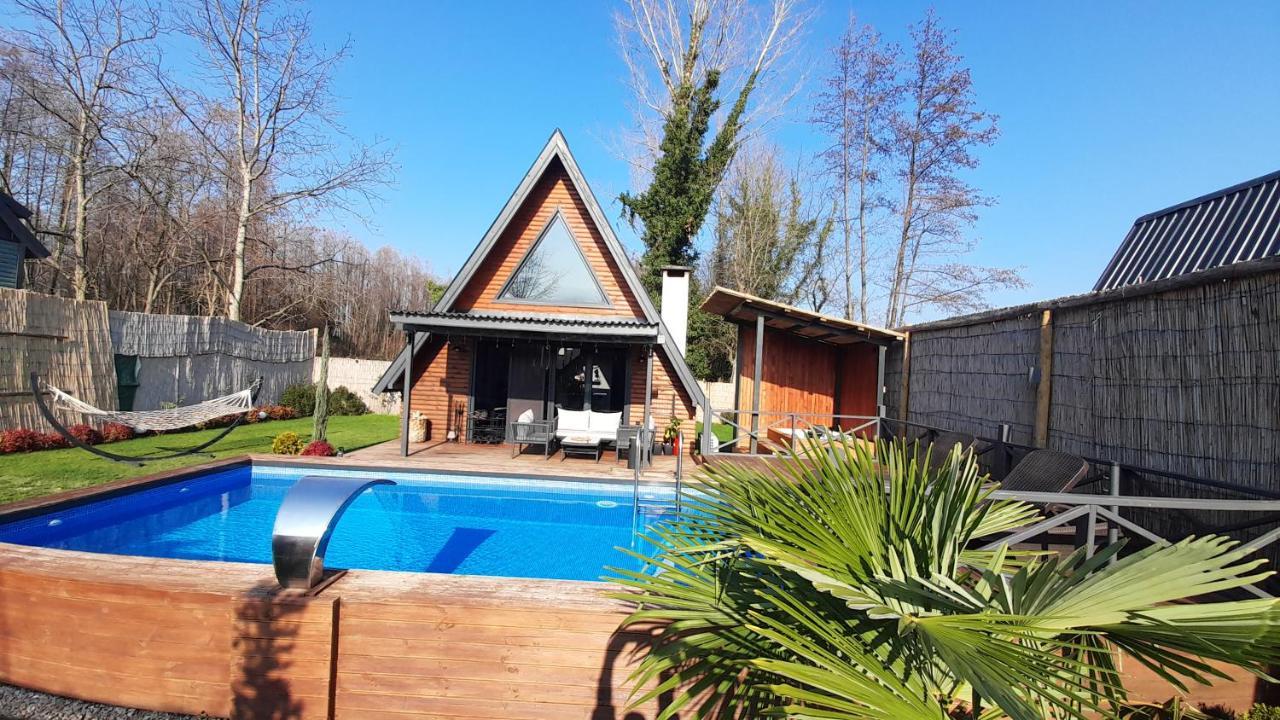 Ugurlubungalov Villa *