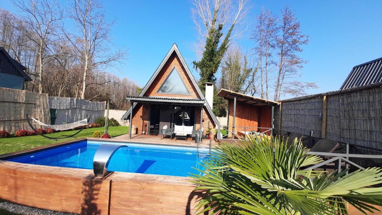 Ugurlubungalov Villa